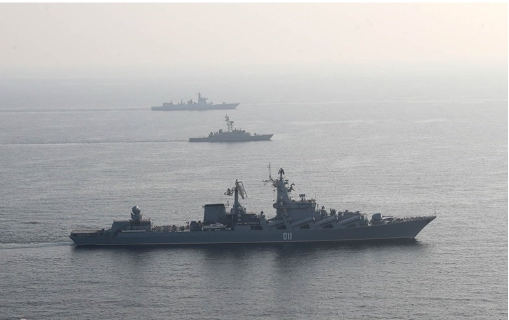 إيران والصين وروسيا تجري اليوم مناورات بحرية مشتركة